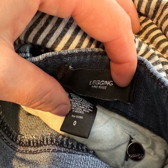 EXPRESS RIPPED JEANS - Picture 4 of 4